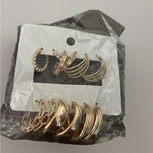 Gold Hoop Earring Set